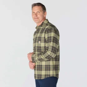 Chemise à carreaux en flanelle d’épaisseur moyenne, coupe décontractée Rugged Flex™, manches longues