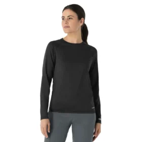 T-shirt de performance à manches longues chiné Force Sub-Scrubs pour femme